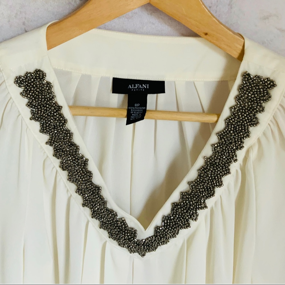 ❌SOLD❌ELEGANT ALFANI CREAM BLOUSE - Picture 3 of 10